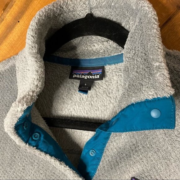 Patagonia Women's Re-Tool Snap-T® Fleece Pullover - Picture 4 of 5